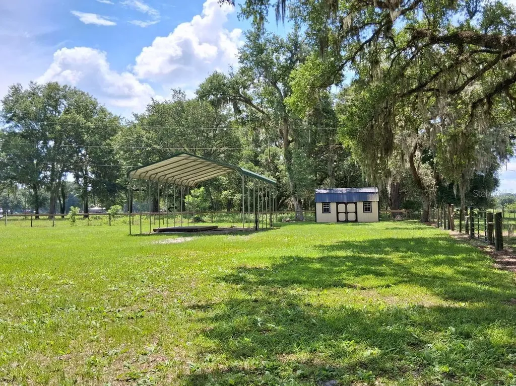 10628 Cr 771 Webster FL 33597