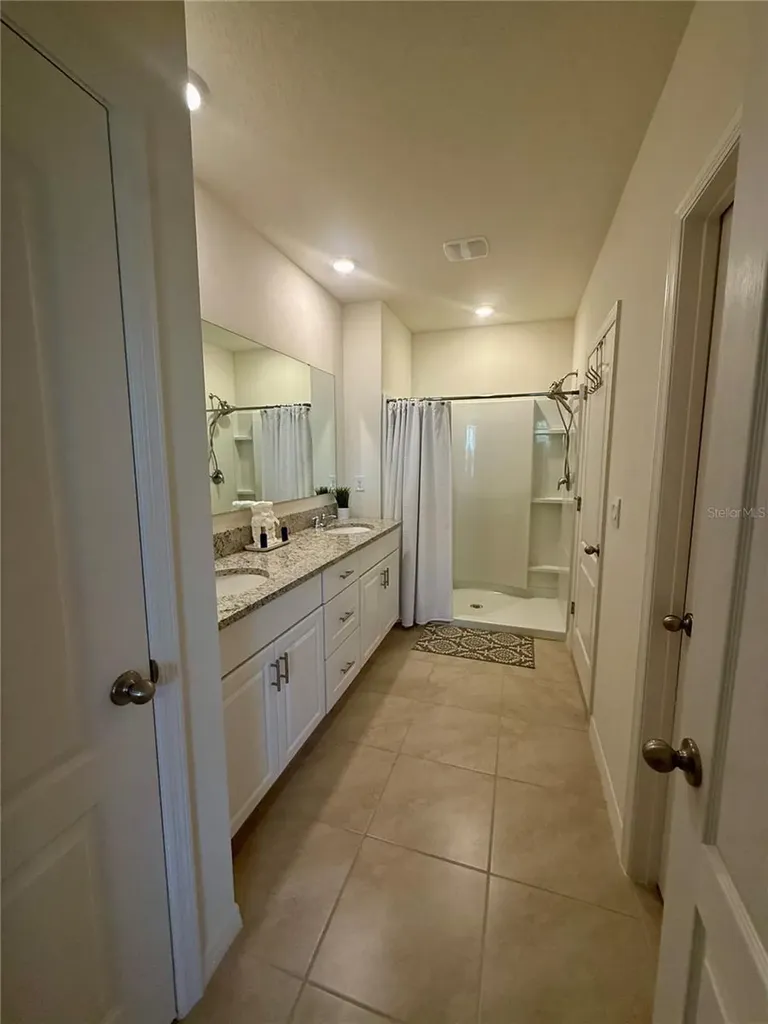 463 Liu Lane Deland FL 32724