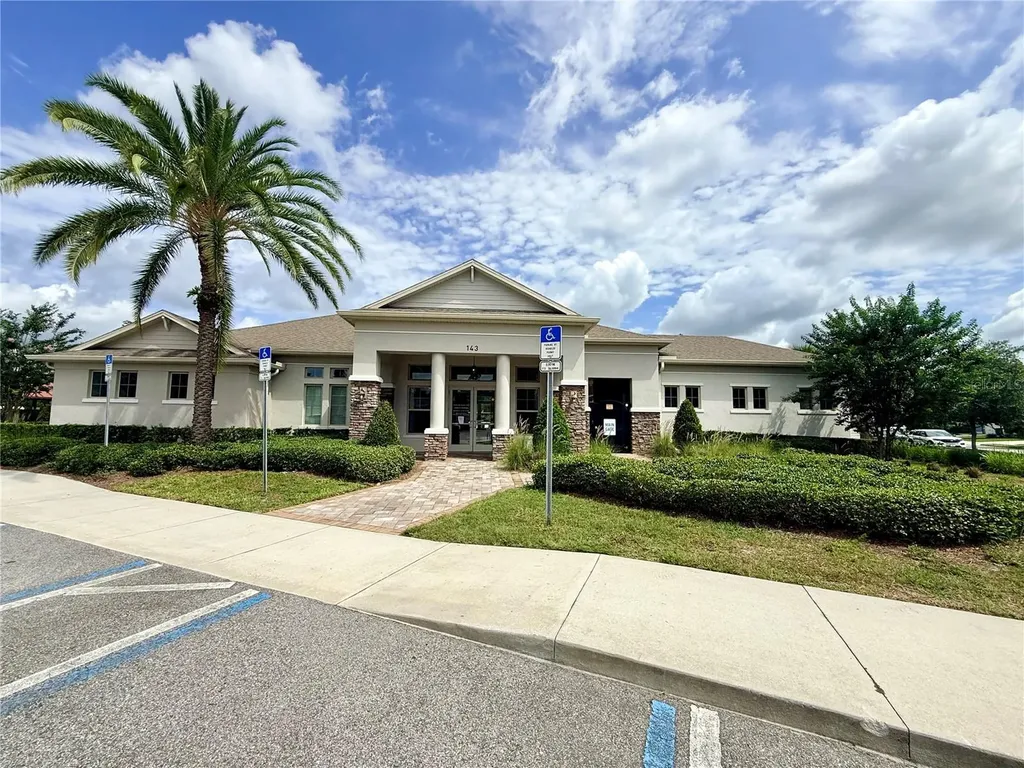 463 Liu Lane Deland FL 32724