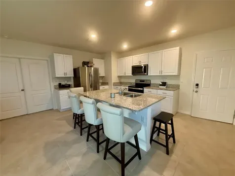 463 Liu Lane Deland FL 32724