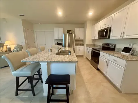 463 Liu Lane Deland FL 32724