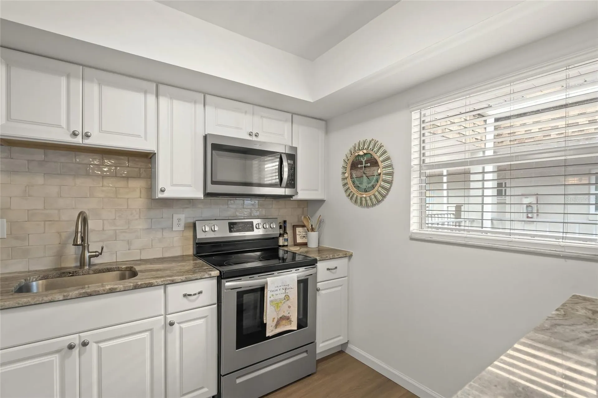 1310 Glen Oaks Drive E Sarasota FL 34232