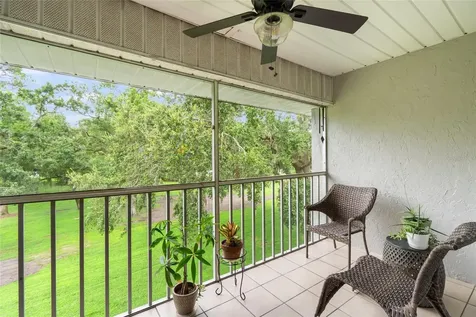 1310 Glen Oaks Drive E Sarasota FL 34232