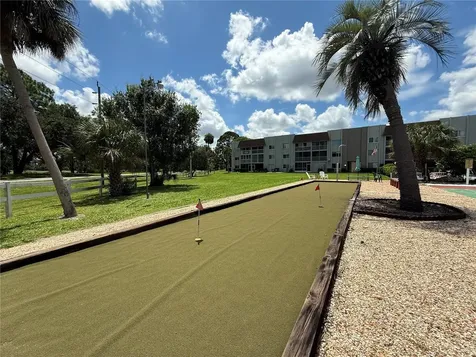 1310 Glen Oaks Drive E Sarasota FL 34232