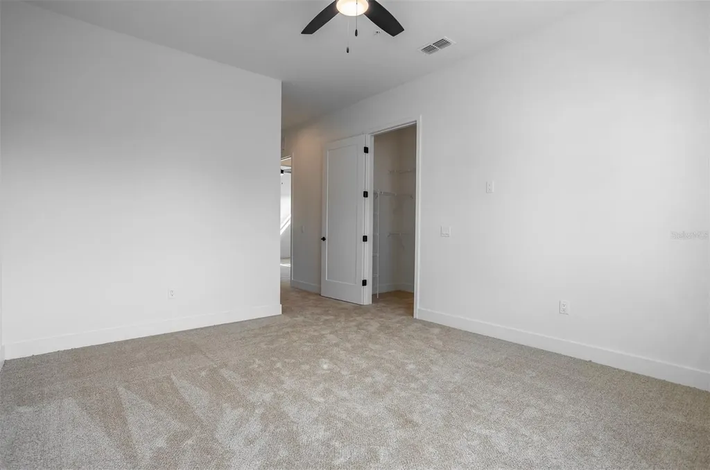 3812 Fern Hollow Place Tampa FL 33614