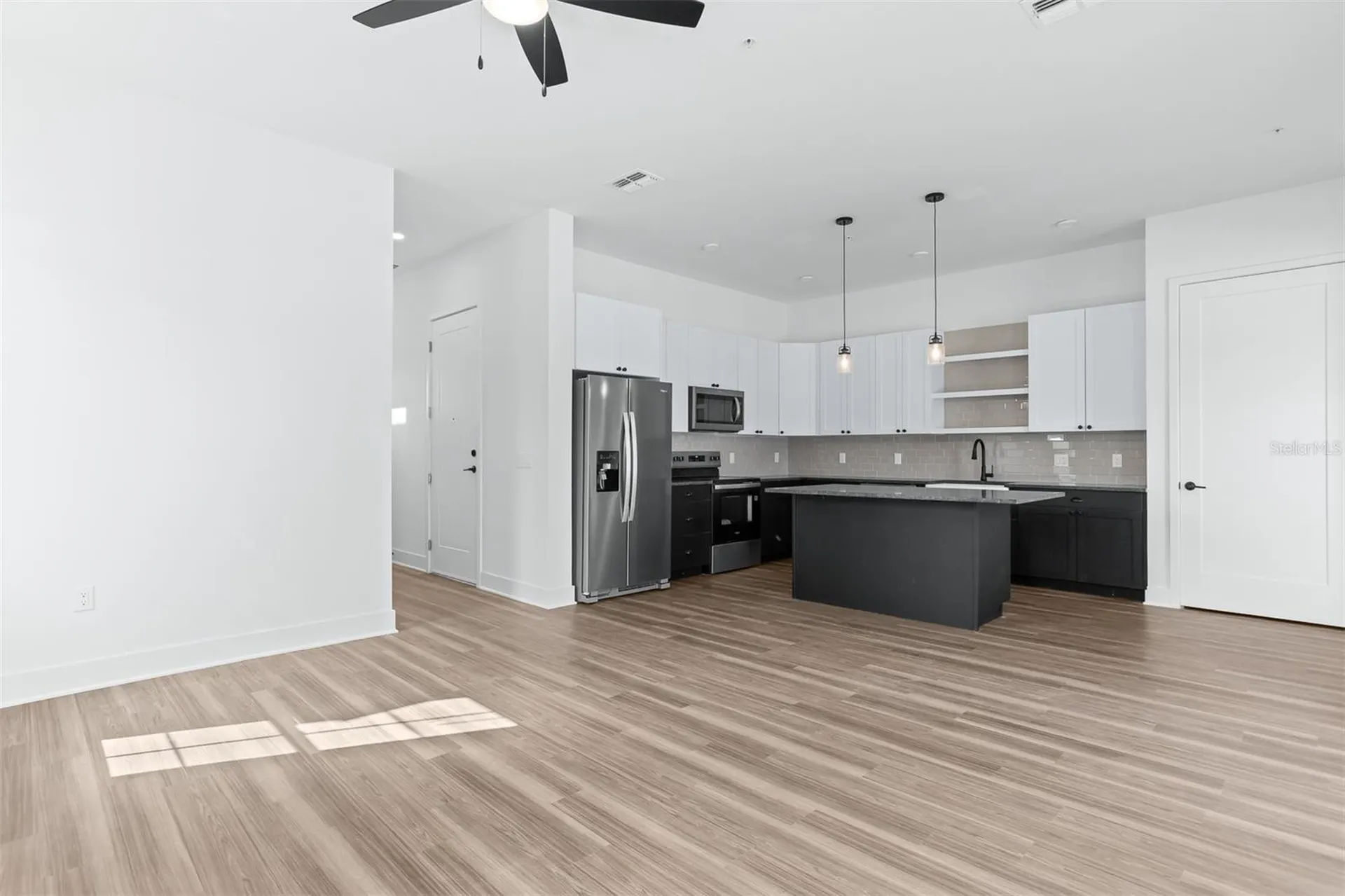 3812 Fern Hollow Place Tampa FL 33614