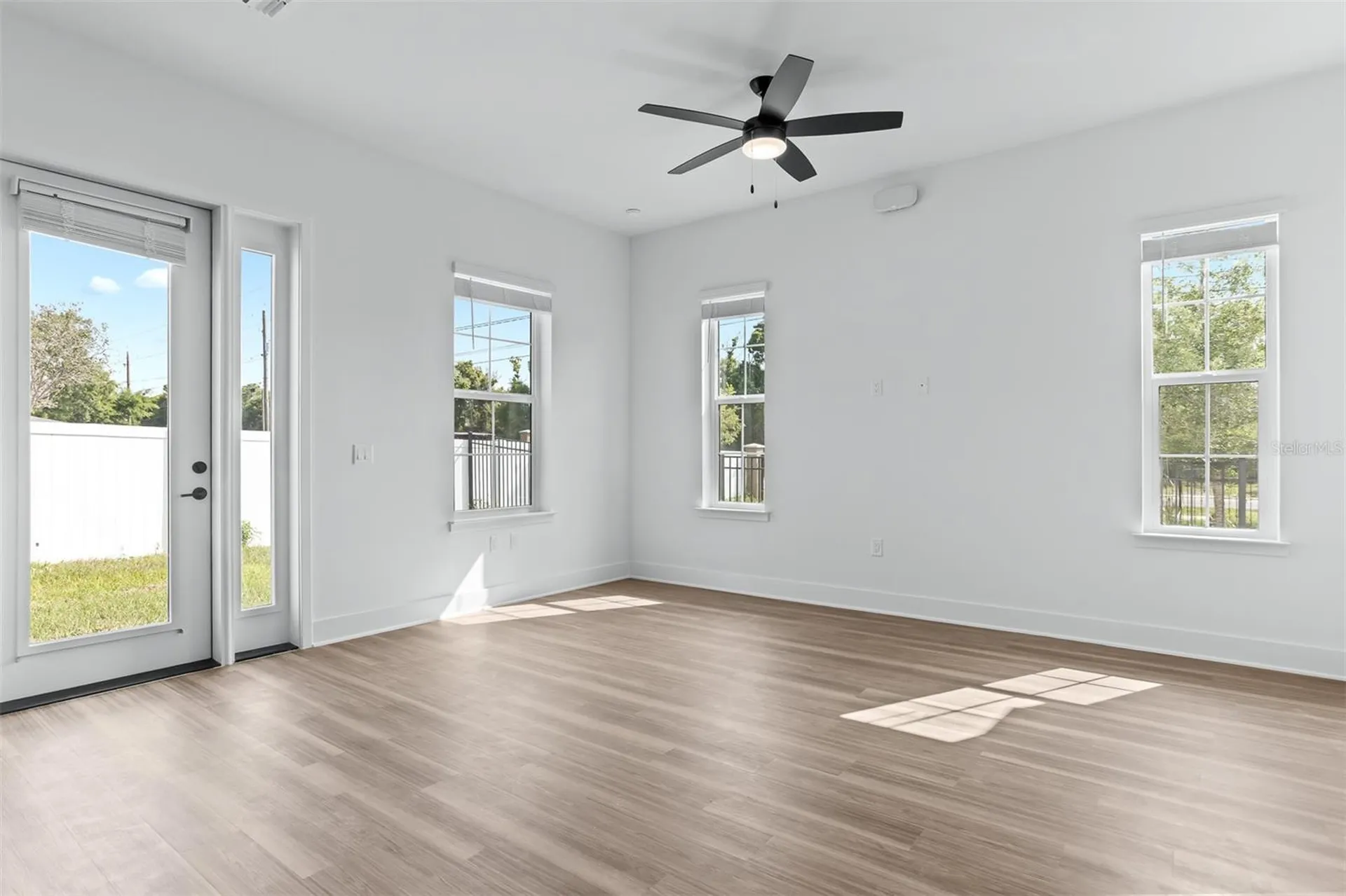 3812 Fern Hollow Place Tampa FL 33614
