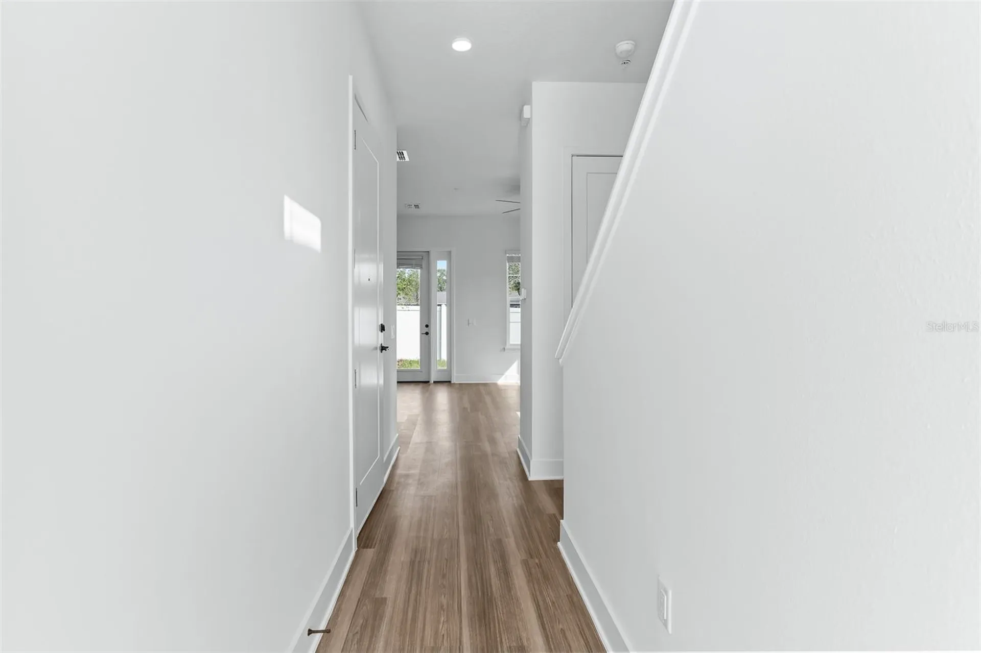 3812 Fern Hollow Place Tampa FL 33614