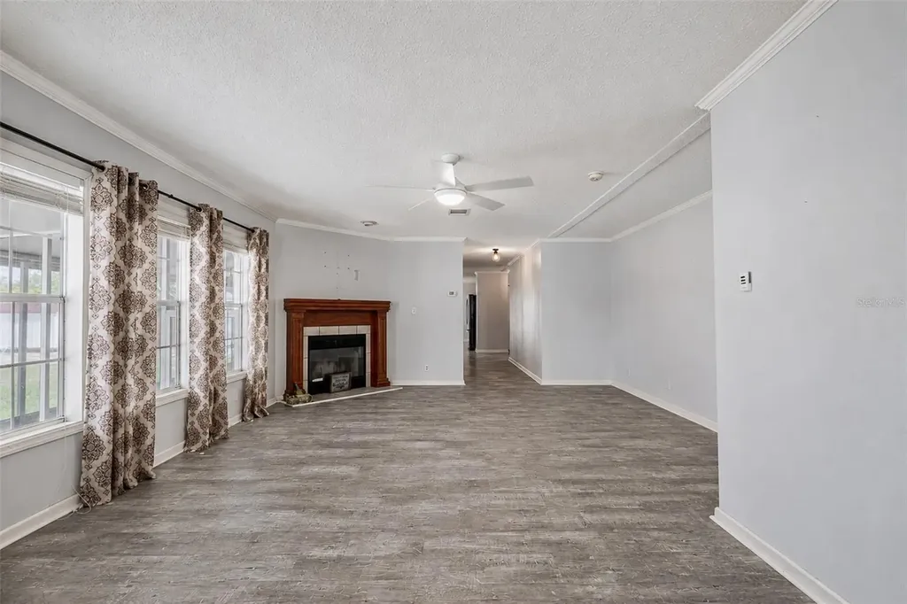 35201 Forest Lake Road Leesburg FL 34788