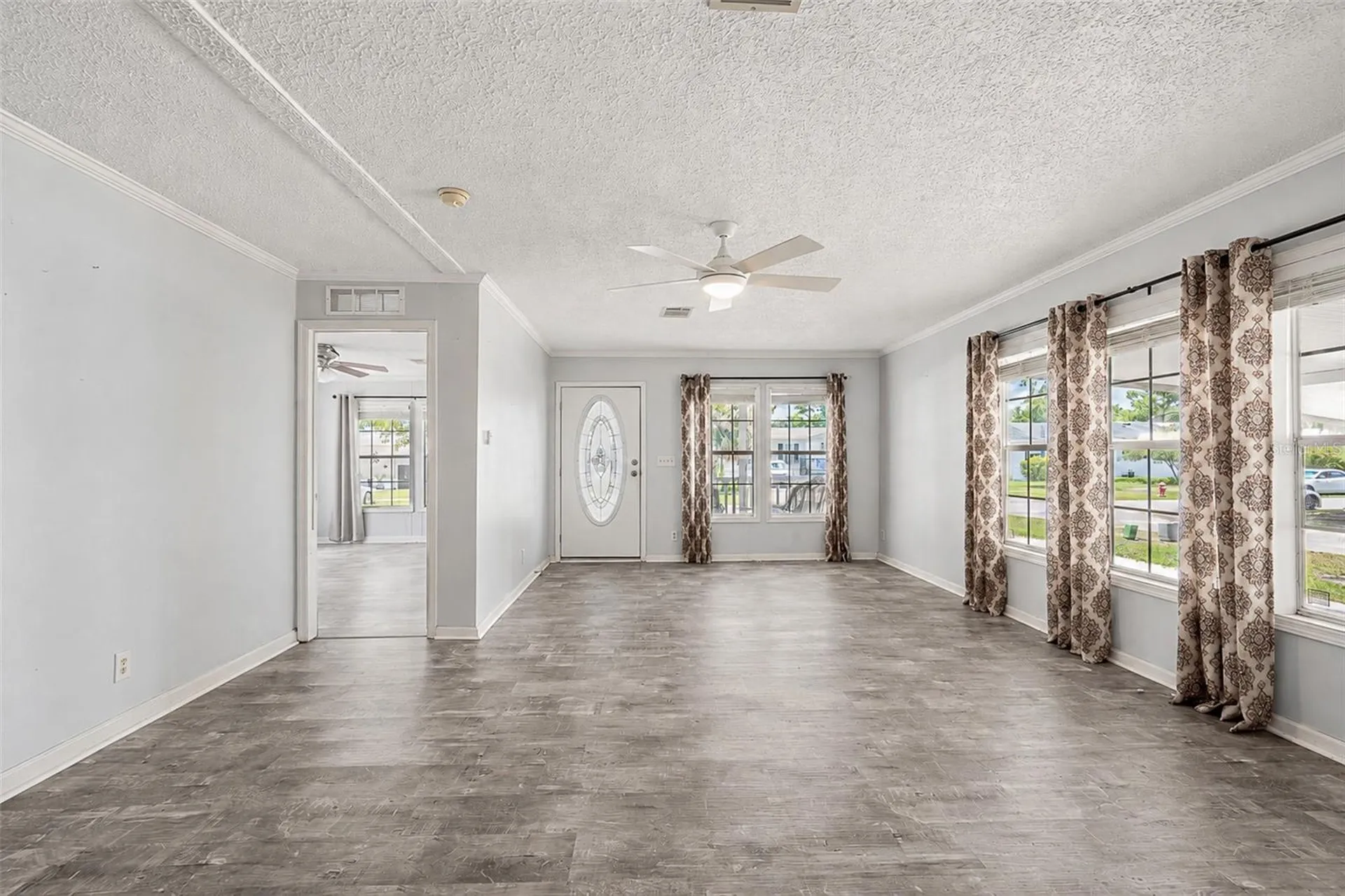 35201 Forest Lake Road Leesburg FL 34788