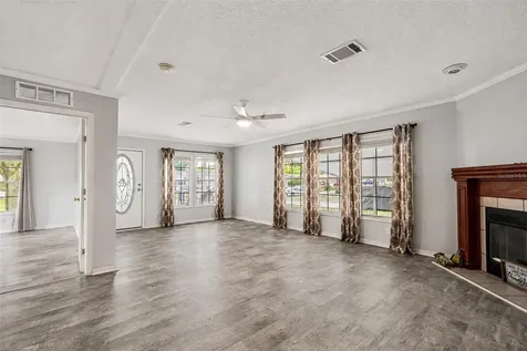 35201 Forest Lake Road Leesburg FL 34788