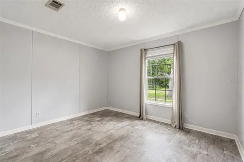 35201 Forest Lake Road Leesburg FL 34788