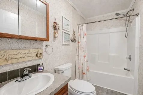 35201 Forest Lake Road Leesburg FL 34788