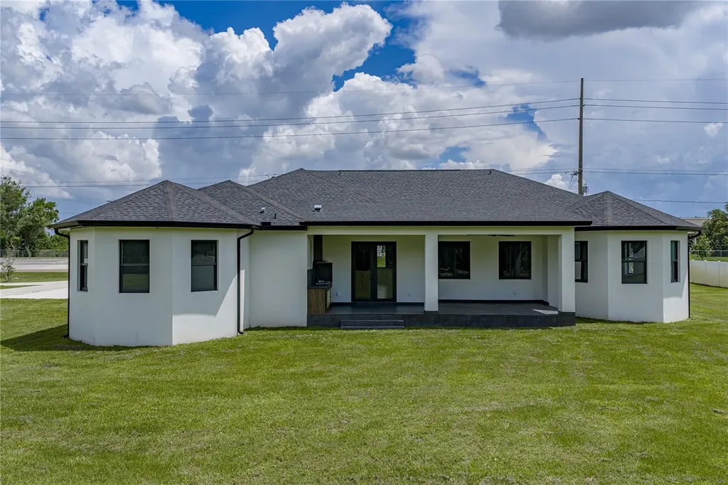 14080 Sydney Road Dover FL 33527