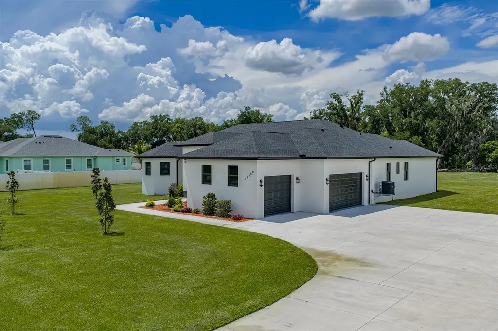 14080 Sydney Road Dover FL 33527