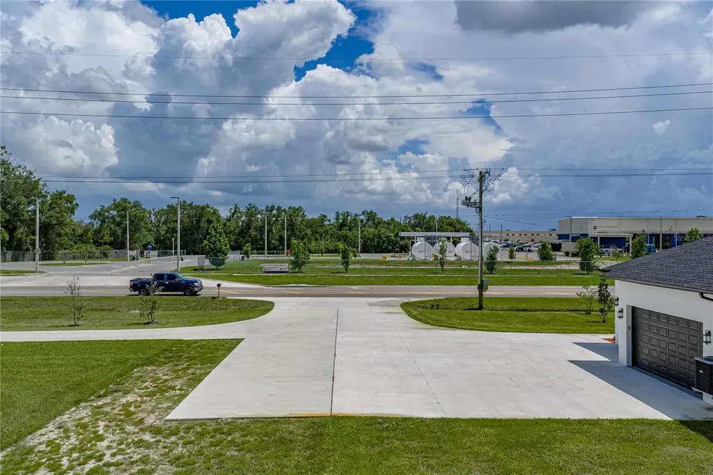 14080 Sydney Road Dover FL 33527