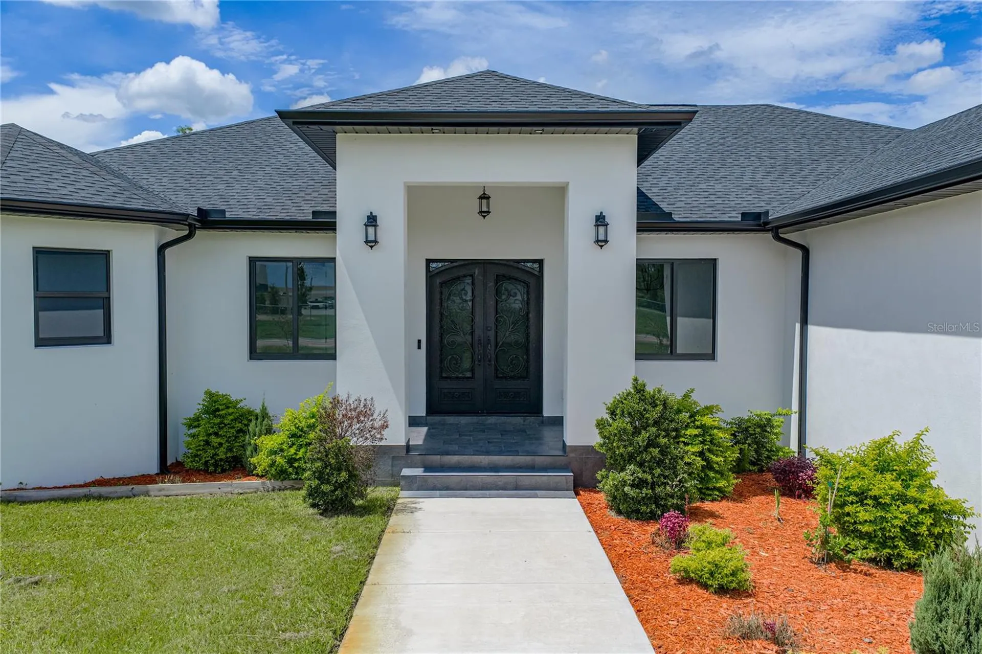 14080 Sydney Road Dover FL 33527