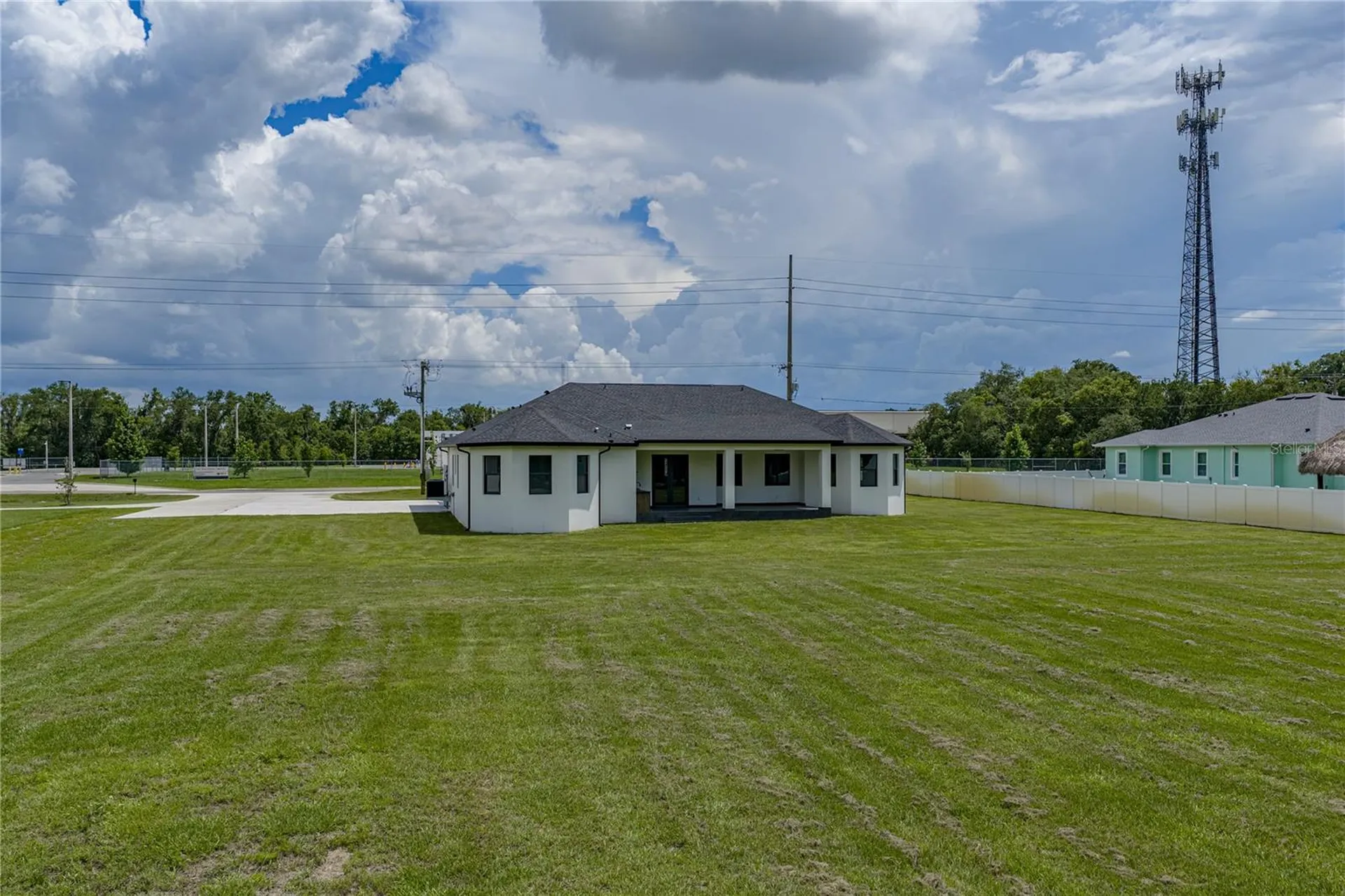 14080 Sydney Road Dover FL 33527