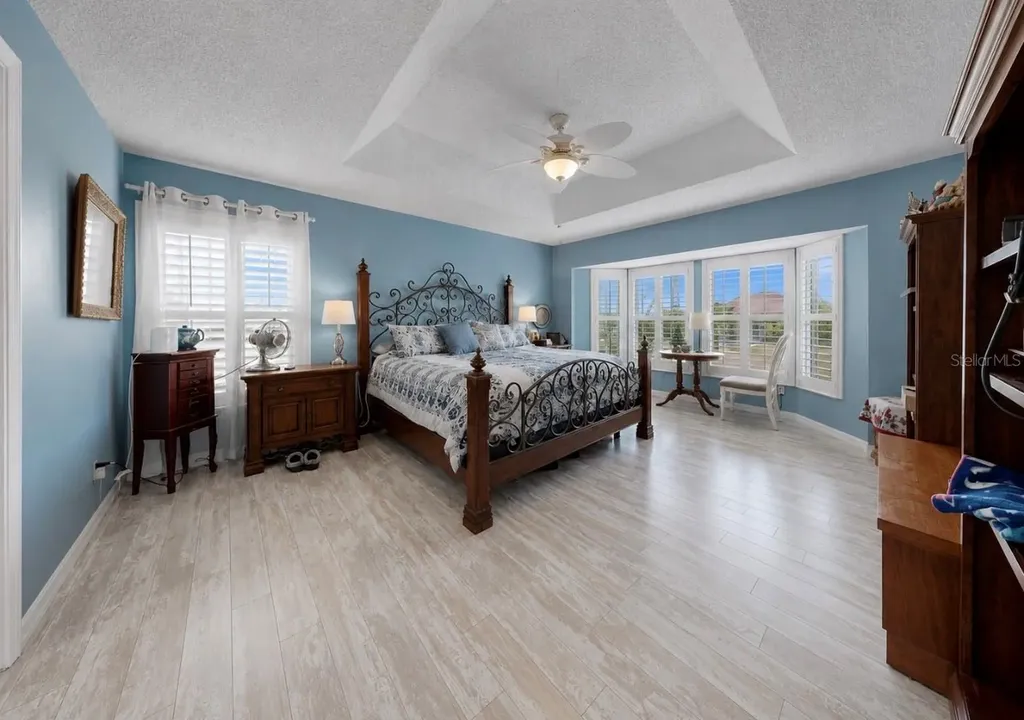 2027 New Bedford Drive Sun City Center FL 33573