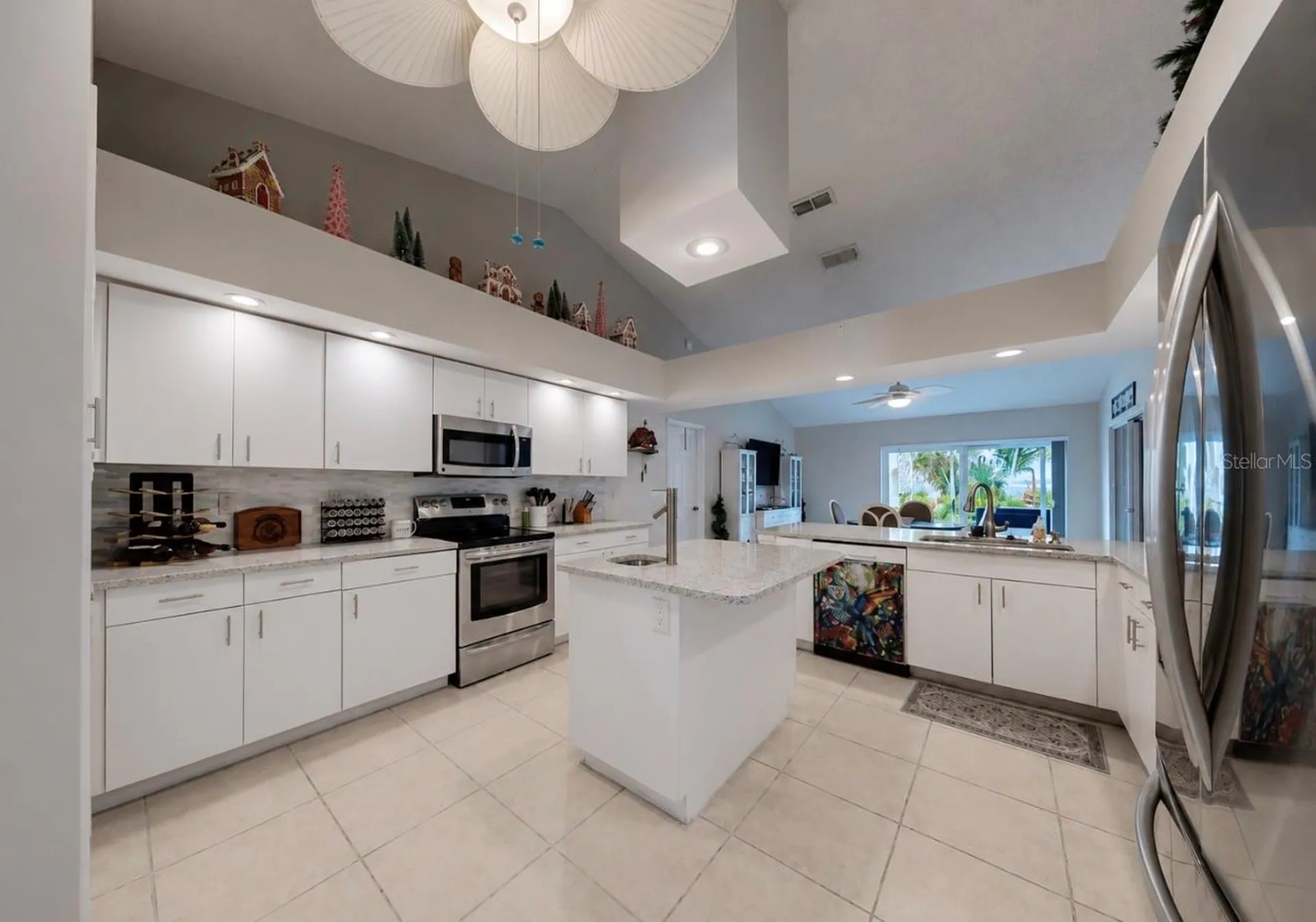 2027 New Bedford Drive Sun City Center FL 33573