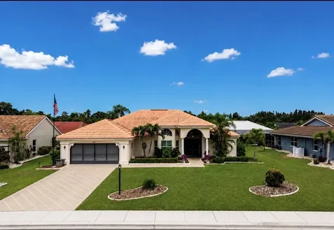 2027 New Bedford Drive Sun City Center FL 33573