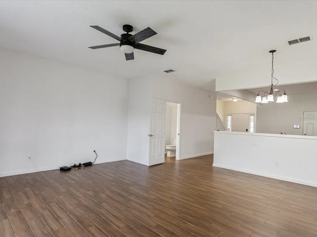 1055 Rock Harbor Avenue Orlando FL 32828