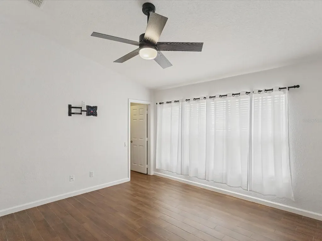 1055 Rock Harbor Avenue Orlando FL 32828