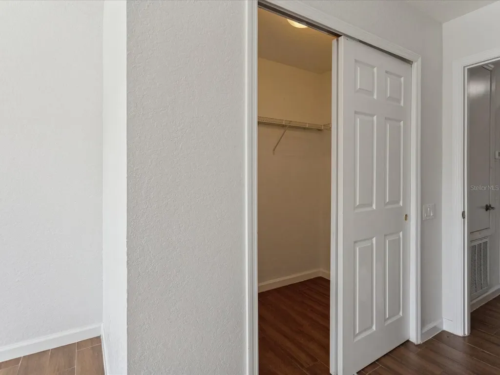 1055 Rock Harbor Avenue Orlando FL 32828