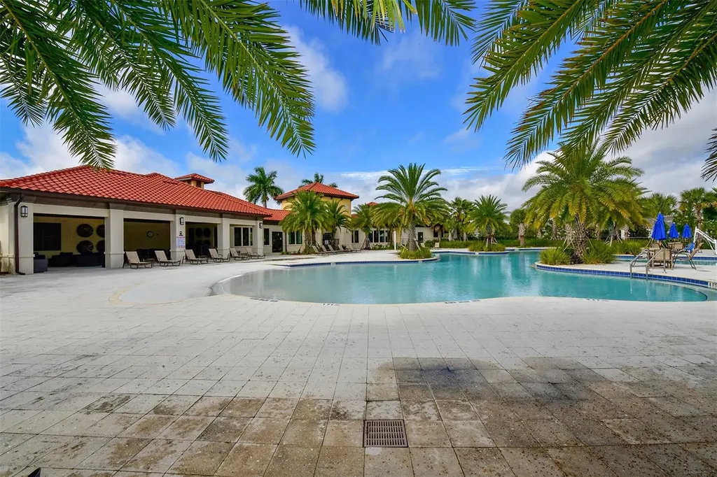 5213 Senza Trail Palmetto FL 34221