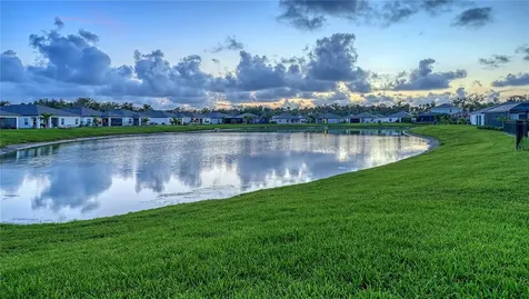 5213 Senza Trail Palmetto FL 34221