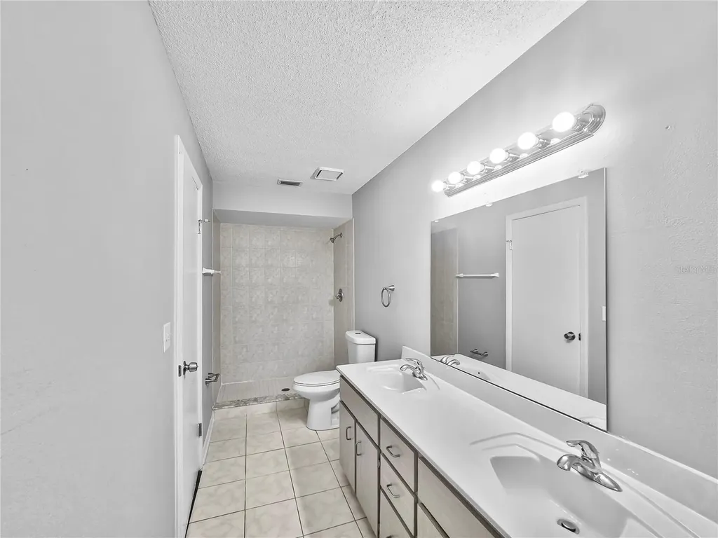 Edgewater FL 32141