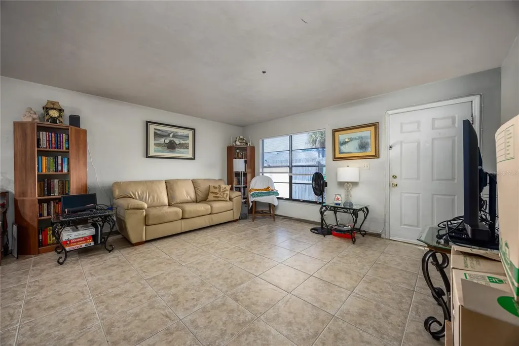 2321 SW 31st Place Gainesville FL 32608