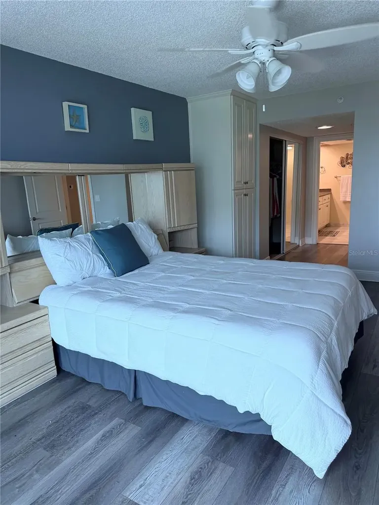 1480 Gulf Boulevard Clearwater Beach FL 33767