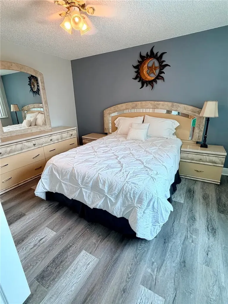 1480 Gulf Boulevard Clearwater Beach FL 33767