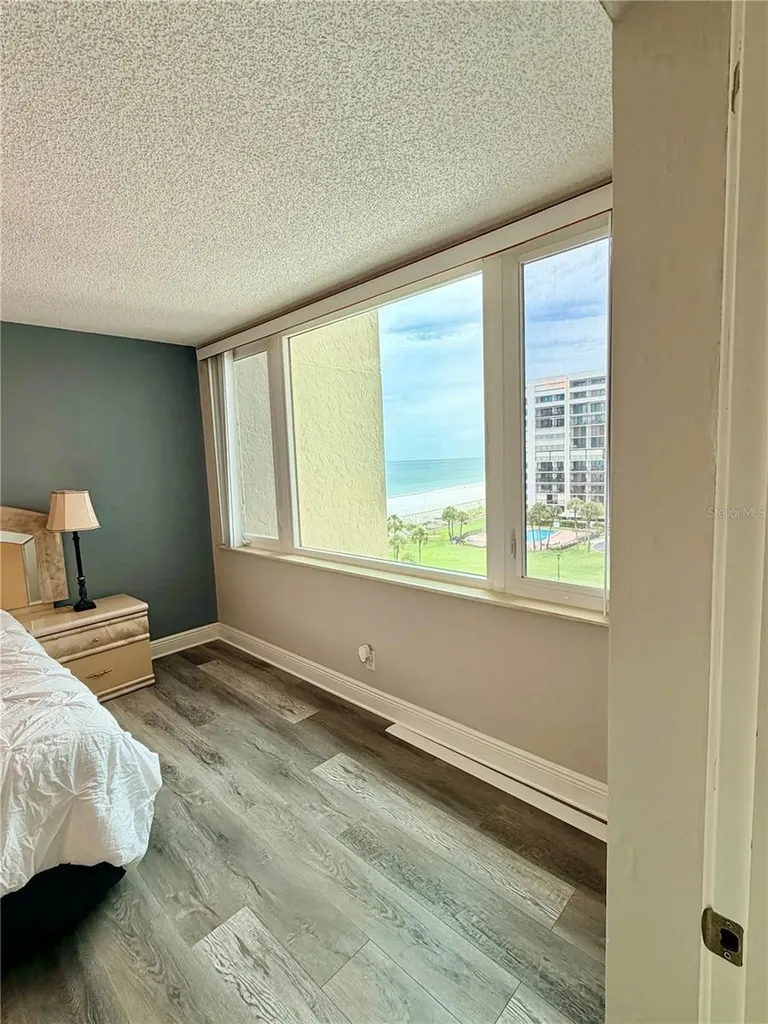 1480 Gulf Boulevard Clearwater Beach FL 33767