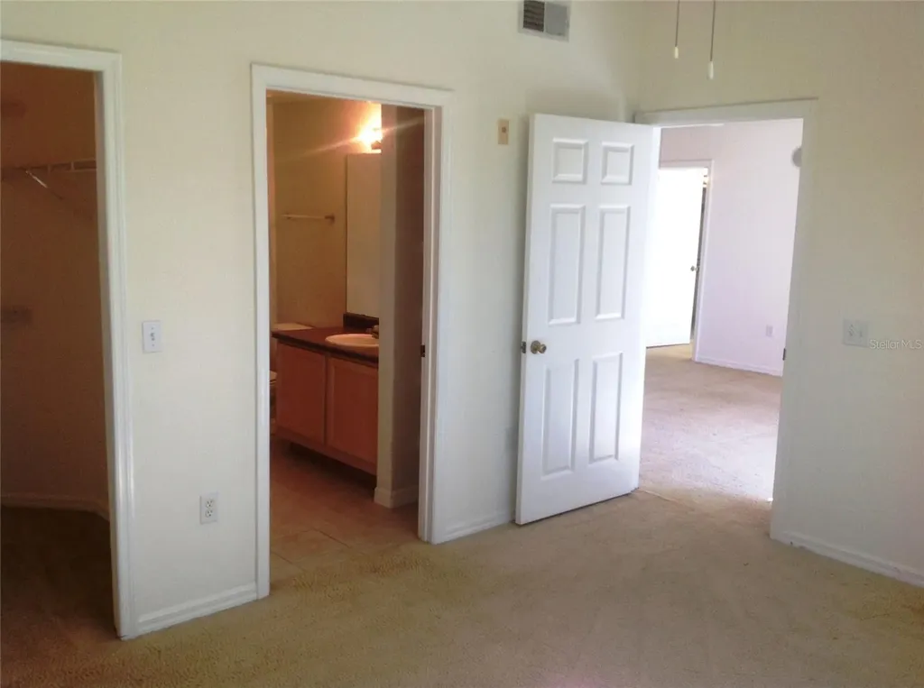 6663 Queens Borough Avenue Orlando FL 32835