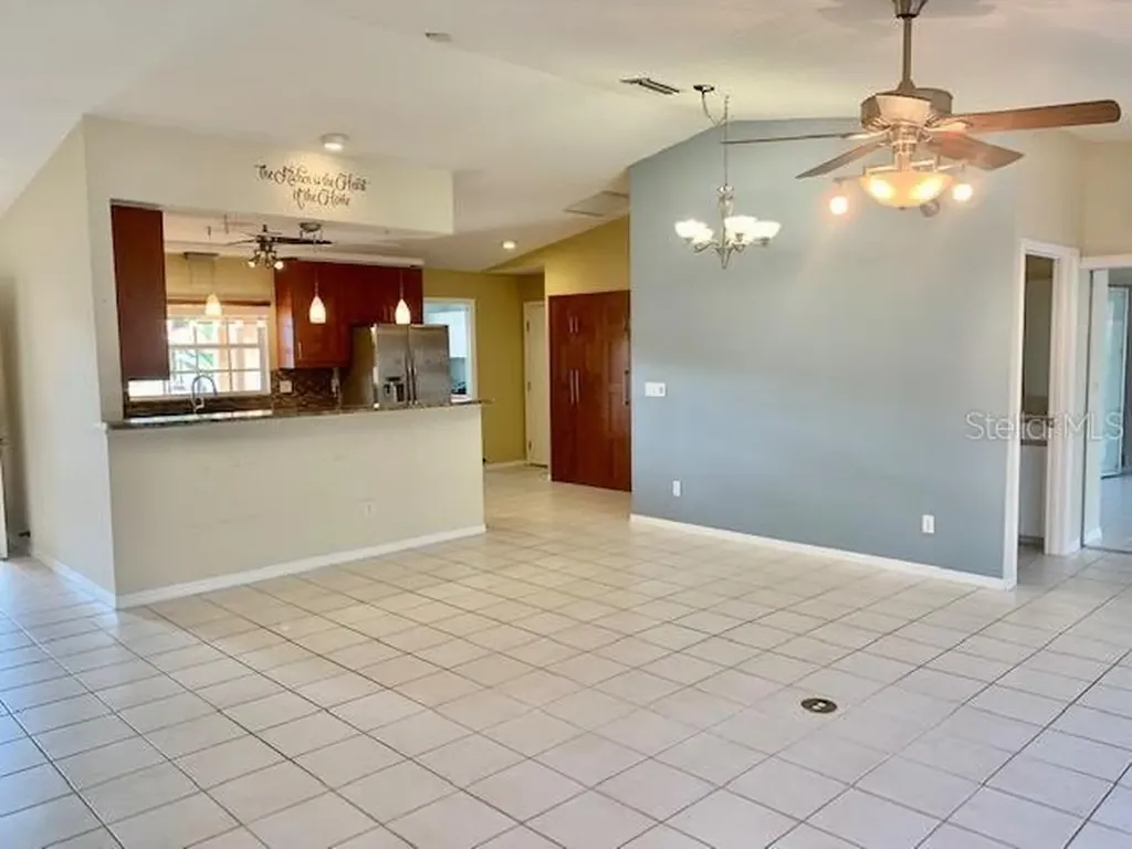 110 49th Court E Palmetto FL 34221