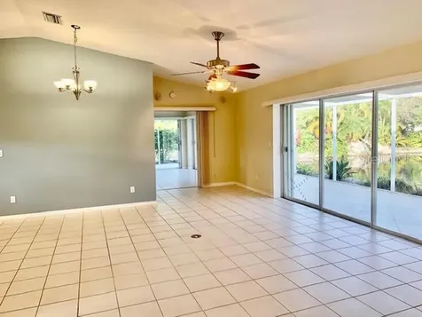 110 49th Court E Palmetto FL 34221