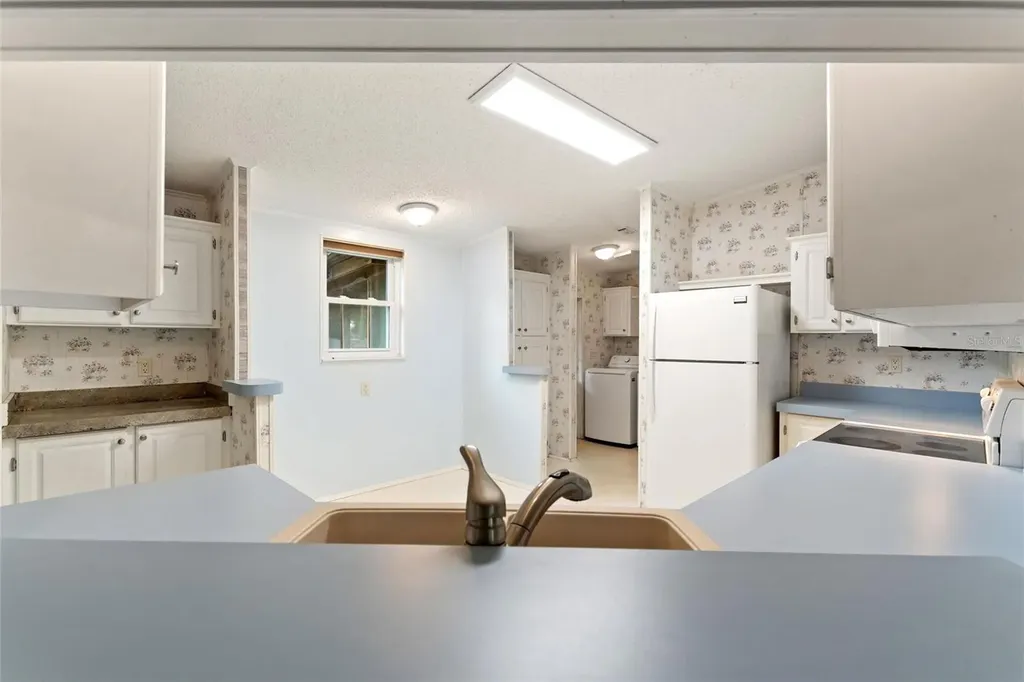 25 Crescent Ridge Road Davenport FL 33837