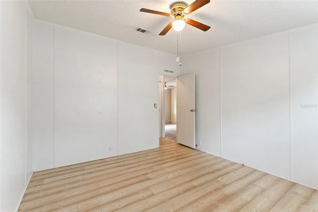 25 Crescent Ridge Road Davenport FL 33837