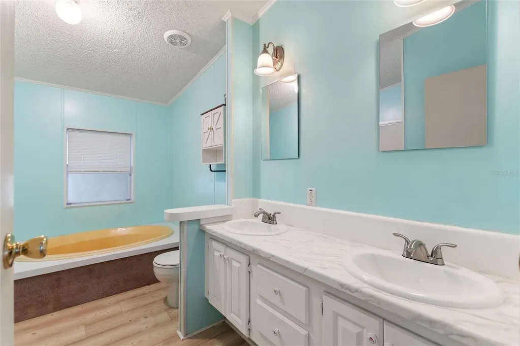 25 Crescent Ridge Road Davenport FL 33837