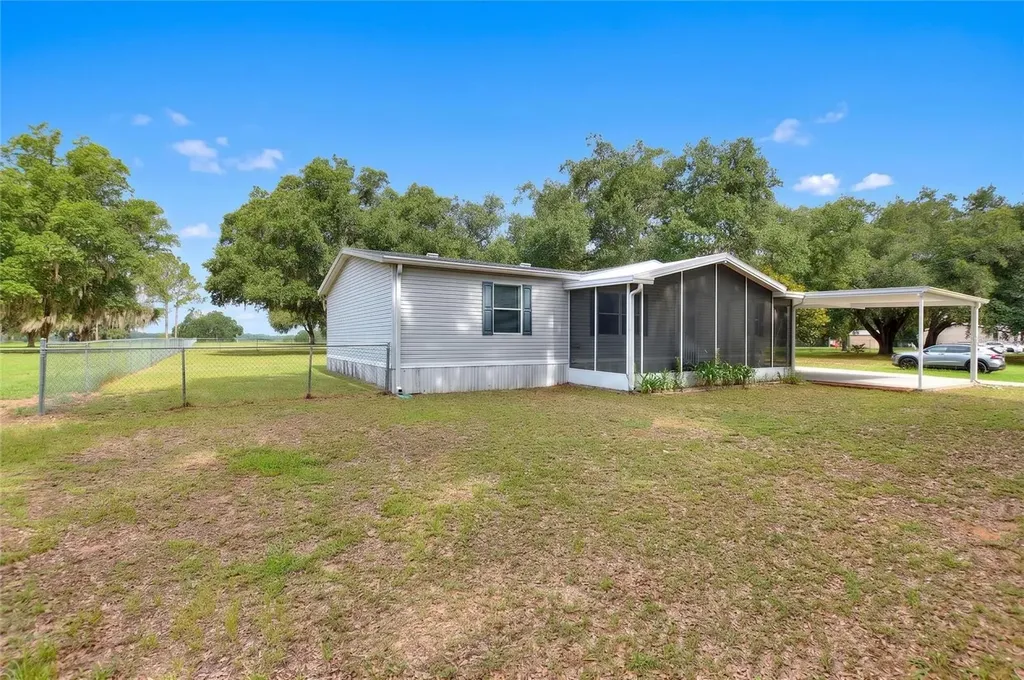 25 Crescent Ridge Road Davenport FL 33837