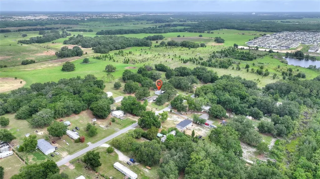 25 Crescent Ridge Road Davenport FL 33837