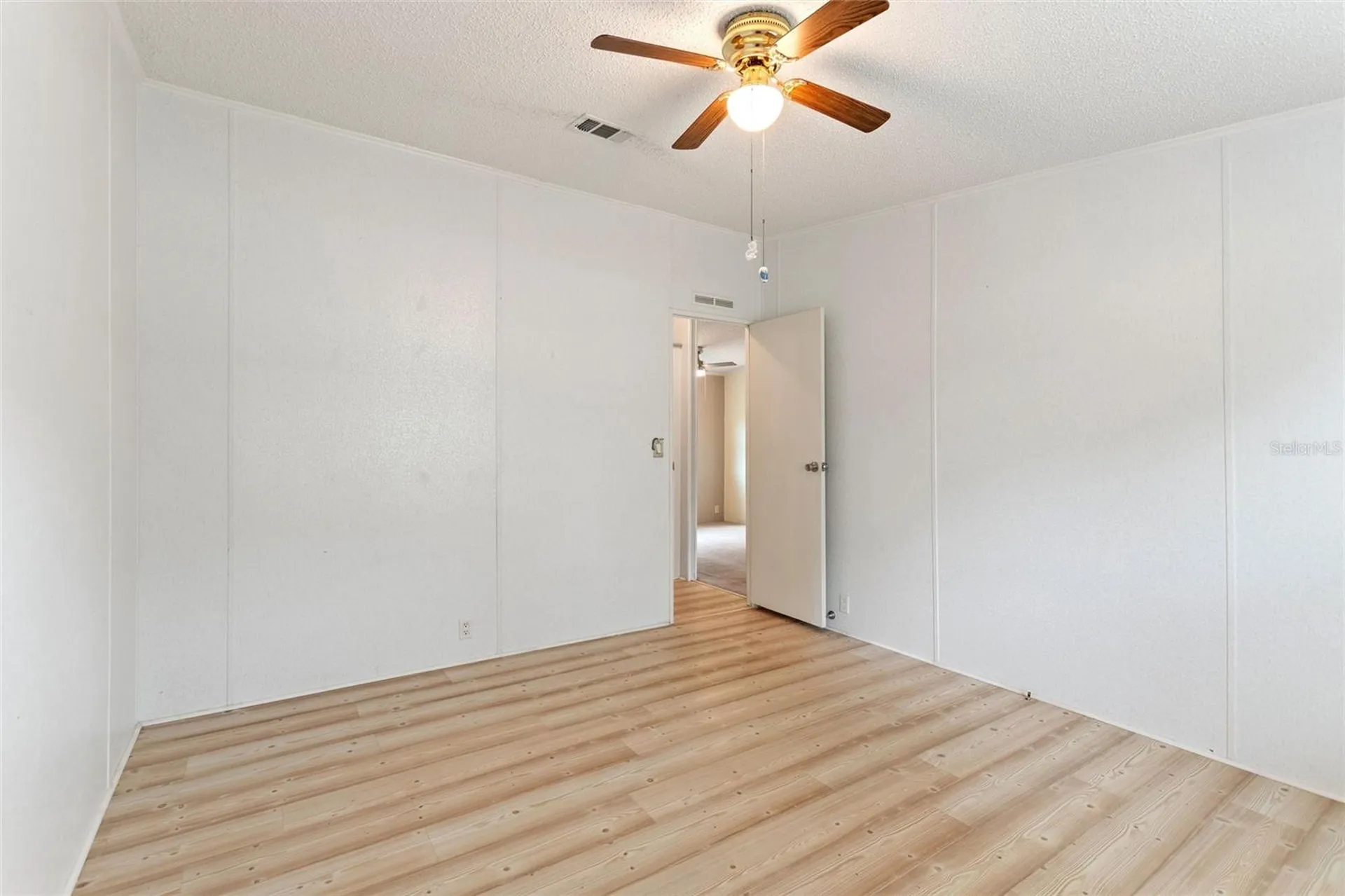 25 Crescent Ridge Road Davenport FL 33837