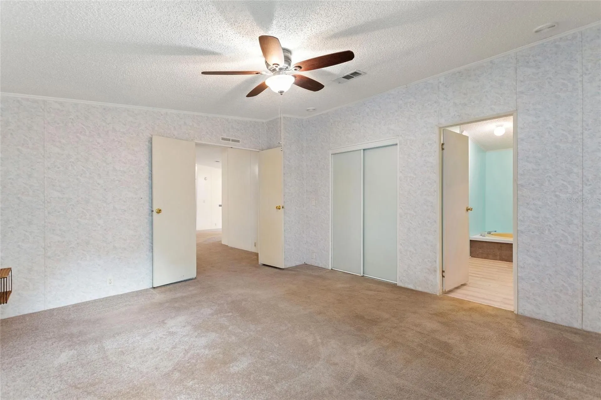 25 Crescent Ridge Road Davenport FL 33837