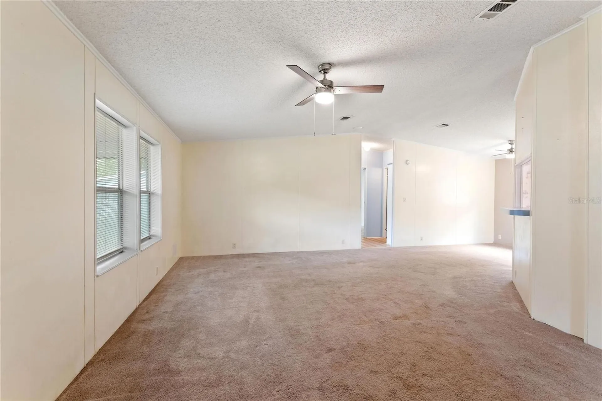 25 Crescent Ridge Road Davenport FL 33837