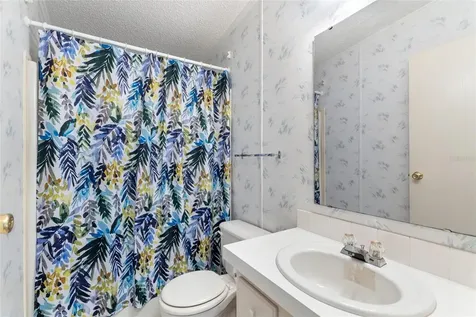 25 Crescent Ridge Road Davenport FL 33837