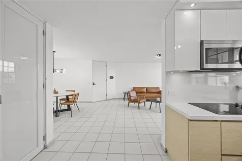 Via Pedregal Cond Montecillo Court Via Pedregal Apt #4808 Trujillo Alto PR 00976