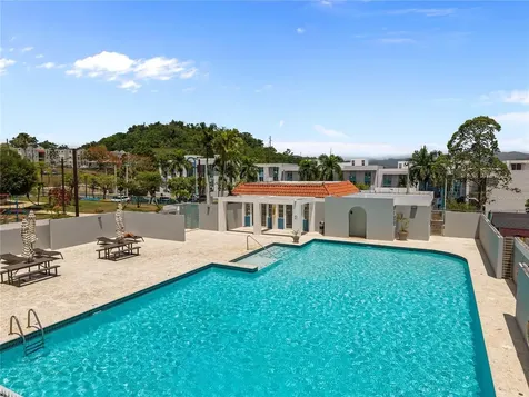 Via Pedregal Cond Montecillo Court Via Pedregal Apt #4808 Trujillo Alto PR 00976