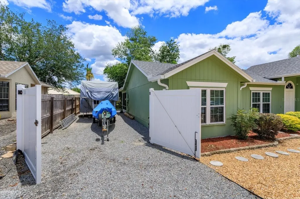 1451 Quintara Avenue Deltona FL 32738